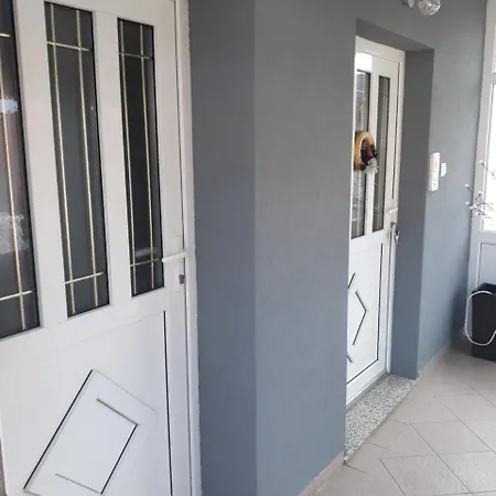 Apartman Anita 公寓 *