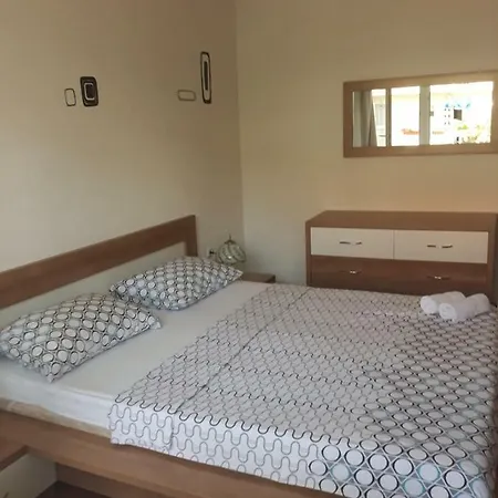 Apartman Anita 公寓 *